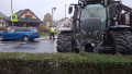 Osobní auto se srazilo s traktorem