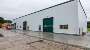 Učni přerovské zemědělky mají novou halu