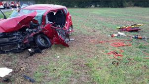 Čelní nehoda u Štěpánova. Šest zraněných