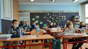 Ředitel základky Kundrum: Pololetní vysvědčení? Jsem pro zrušení