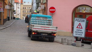 Strážníci po změně jednosměrek v centru řešili 12 přestupků