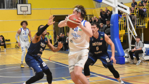 Basketbalisté BK Olomoucko prohráli s Děčínem