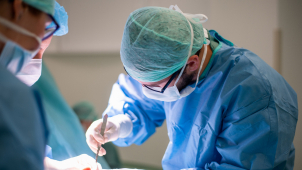 Zákrokový sál Ortopedické kliniky FN Olomouc už je v provozu