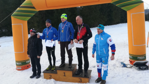 Cyklisté závodí a trénují i v zimě