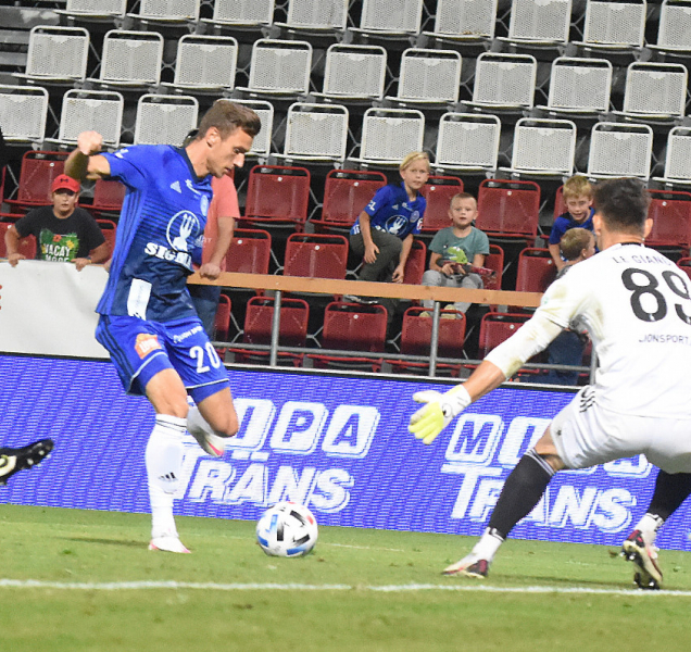 Po Lébrovi chce do klubu i uskupení bývalý hráčů a podnikatelů