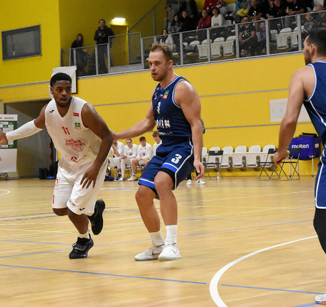 Basketbalisté BK REDSTONE míří do Ostravy
