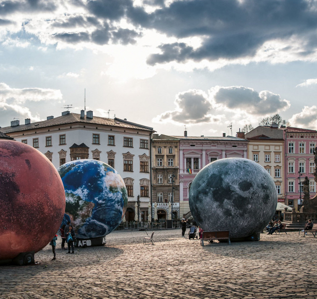 Obří modely planet z AFO výjimečně v Korunní pevnůstce