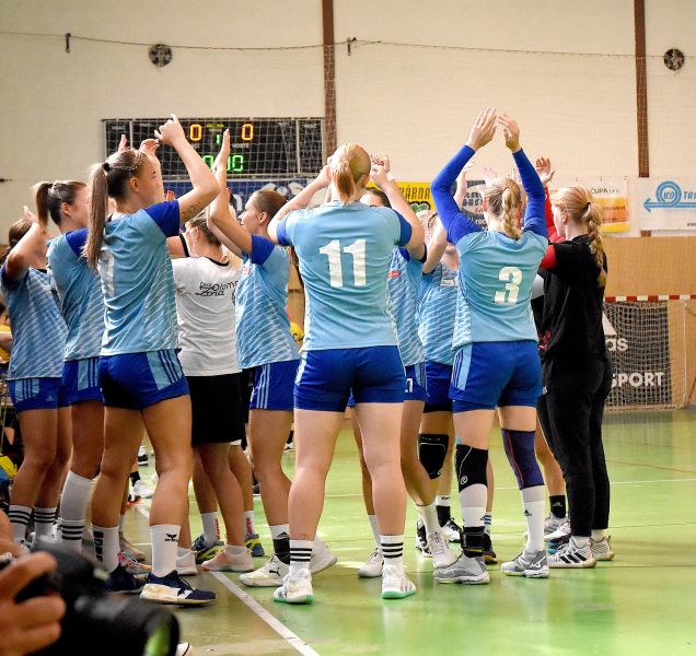 Házenkářky DHK Zora vezou ze Slavie bod