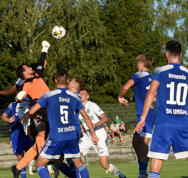 Uničov porazil ligovou Karvinou a jde dál