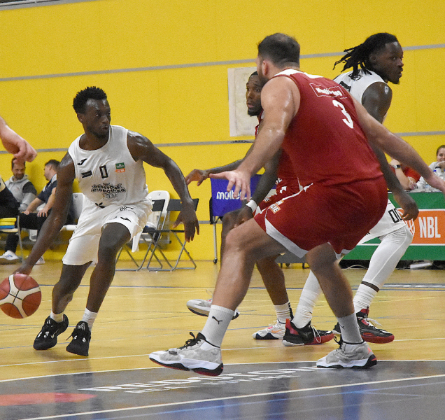 BK REDSTONE hraje před ligovou pauzou na Slavii