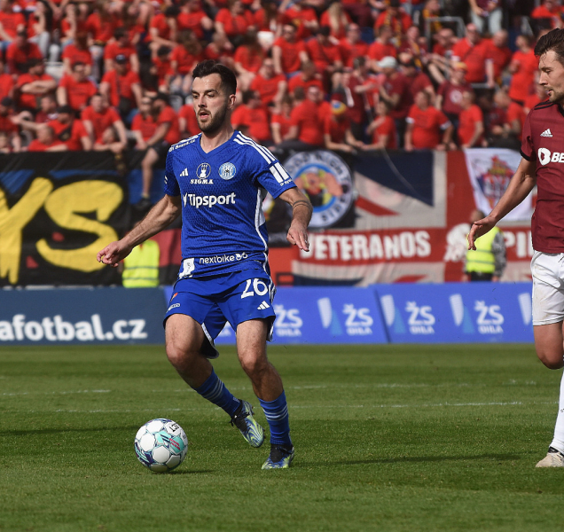Fotbalisté SK Sigma Olomouc padli v Hradci