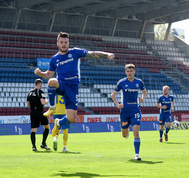 Útočník Zifčák jde do Pardubic na hostování s opcí