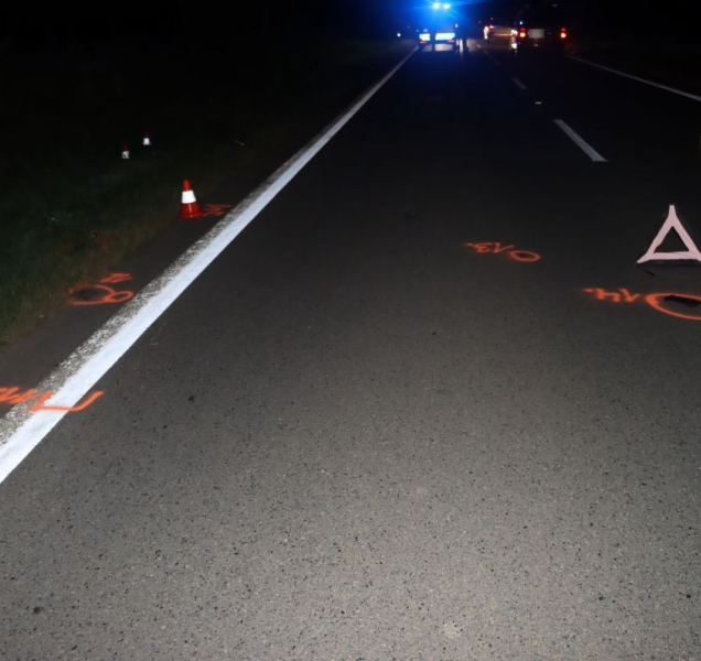 Mladík se vykašlal na sraženého cyklistu a zbaběle ujel