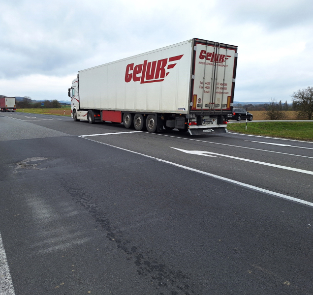 Uzávěra u Mohelnice. Řidiče čeká objížďka přes hory