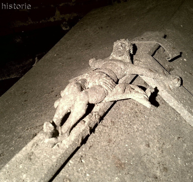 V podzemí katedrály je mnohem více, než odborníci čekali