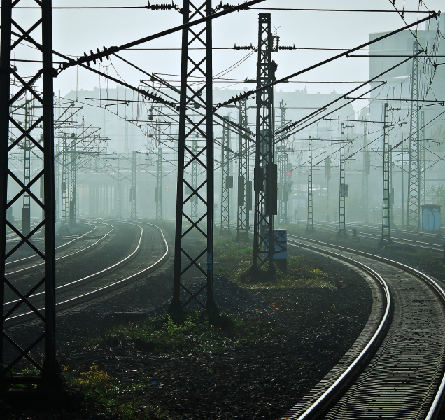 Kvůli ukradeným kabelům mají vlaky velké zpoždění