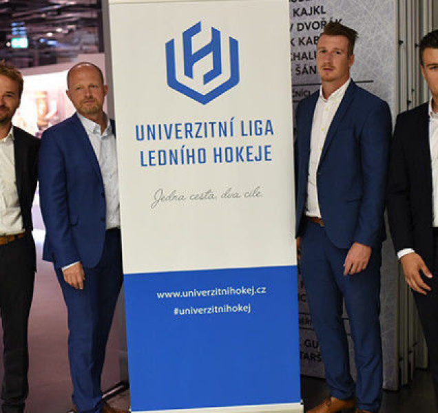 Univerzitní hokej přepisuje dějiny
