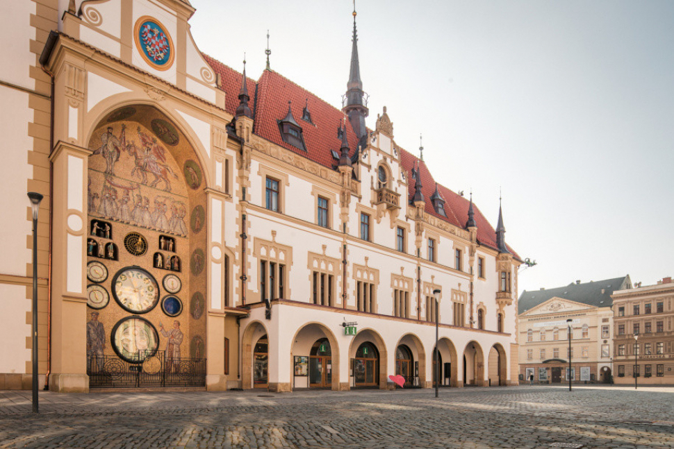 Opravená olomoucká radnice se uchází o titul Stavba roku 2021