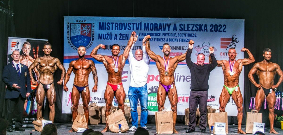 Kulturista Patrik Šerý získal bronz