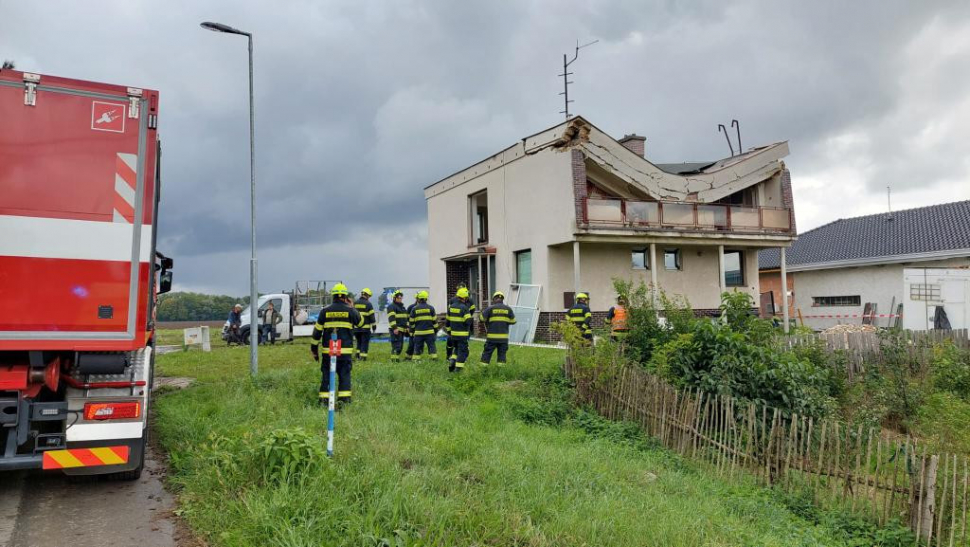 Domu v Oseku nad Bečvou se propadla střecha