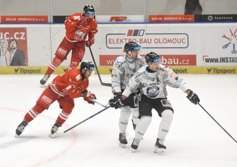 Hokejisté HC Olomouc remizovali ve Vítkovicích